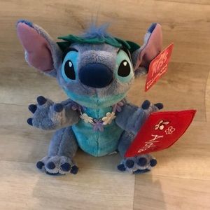 Disney Store Exclusive Stitch Kiss Valentine Plush